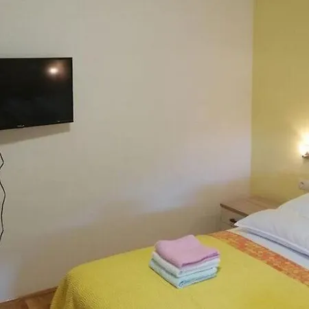 Spalato - Three Bedroom With Terrace Apartment Bibinje