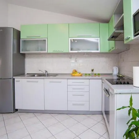 Apartment Spalato - Three Bedroom With Terrace Bibinje
