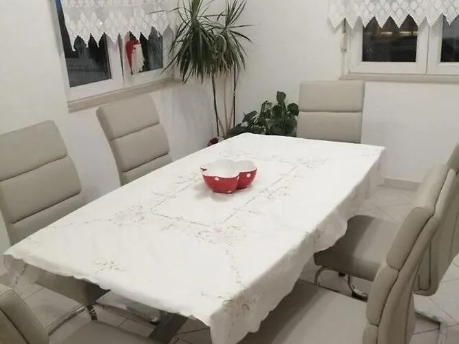 Апартаменты Spalato - Three Bedroom With Terrace Бибинье